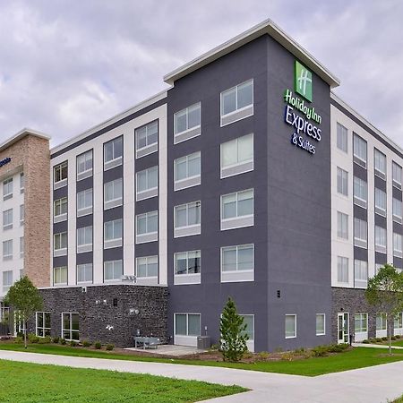 Holiday Inn Express & Suites Mall Of America - Msp Airport Bloomington Bagian luar foto